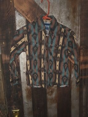 Wrangler Teal, Brown & Cream Southwestern Print Button-Front Shirt
